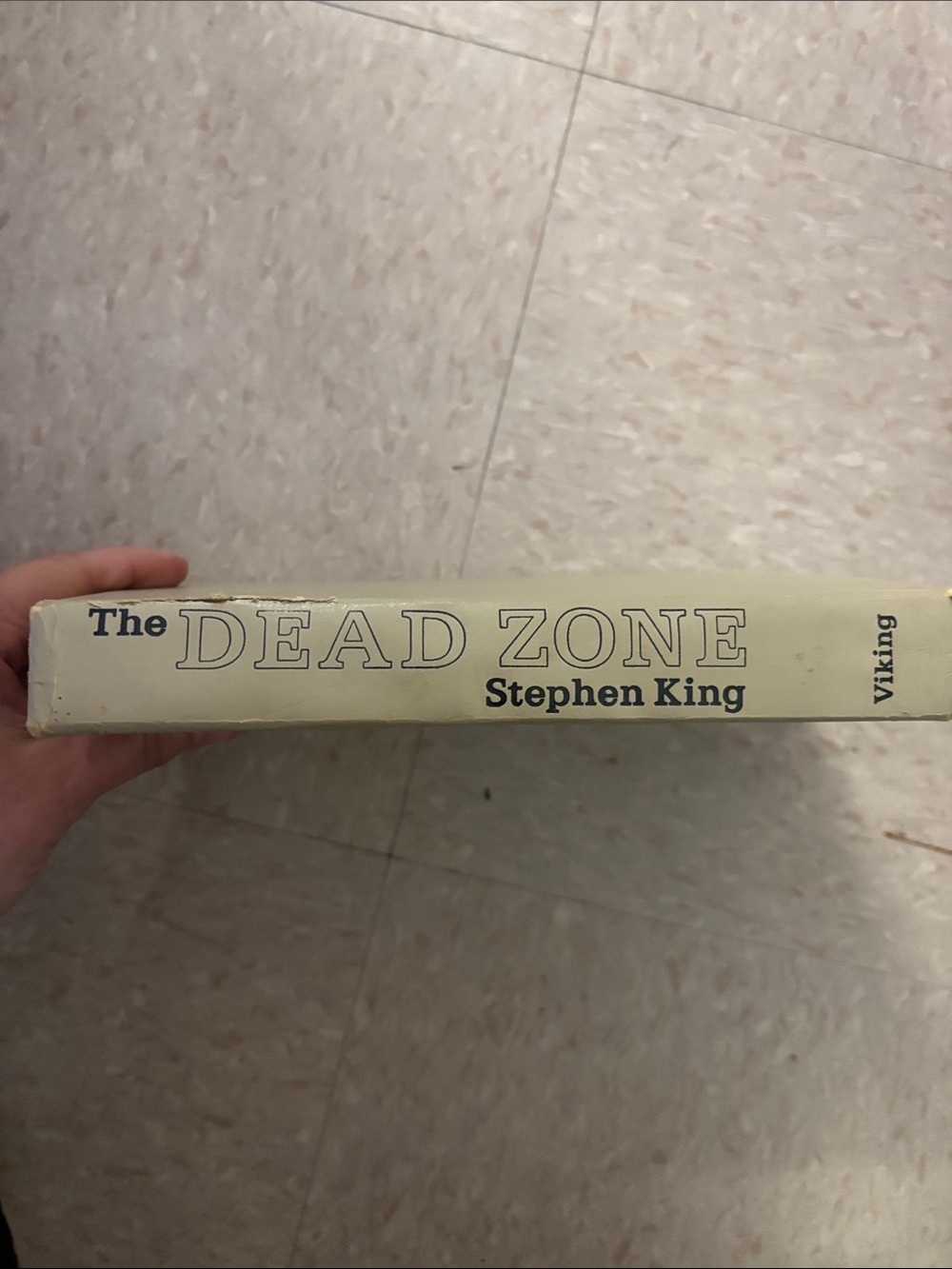 The Dead Zone by Stephen King - Cream Hardcover
